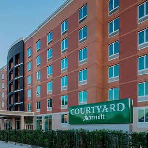 Courtyard By Marriott Queens/fresh Meadows Hotel